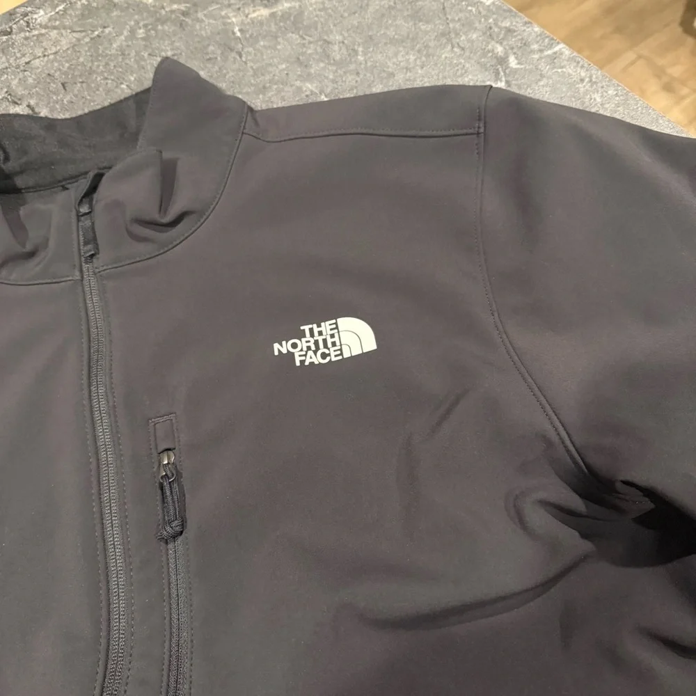 The North Face Apex barrier soft shell men’s XL black windfall jacket BRANDED